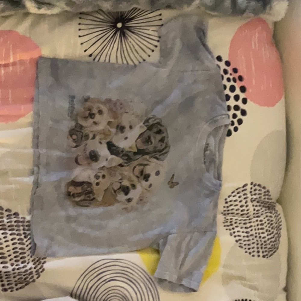 Girls dog oversized tee.